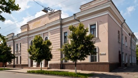 У Полтаві думатимуть, що робити з філармонією. На ремонт потрібно 23 мільйони