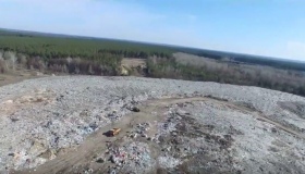 Макухівське сміттєзвалище зняли квадрокоптером. ВІДЕО