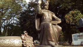 На день народження Мазепи пам'ятник гетьману так і не встановили