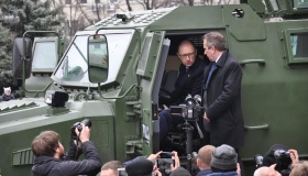 Яценюка й Авакова у Полтаві охороняли снайпери