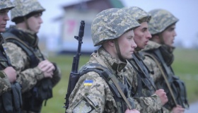 Полтаву патрулюють військові та спецназівці