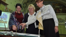 До ювілею краєзнавчого музею у Полтаві випустили спеціальну марку