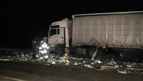 Під Полтавою зіткнулися дві вантажівки