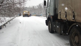 Рятувальники продовжують ліквідацію наслідків негоди