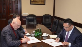 Китайці оновлять міст у Кременчуці протягом трьох років