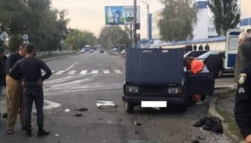 У Кременчуці легковик збив трьох пішоходів