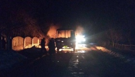 На Полтавщині горів робочий автобус, який віз людей на м'ясокомбінат