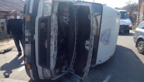 У Полтаві під час ДТП перекинувся автомобіль