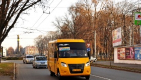 Медики та комунальники Полтави  безкоштовно користуються громадським транспортом