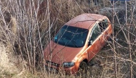 На Полтавщині "Шевроле" опинився у кюветі