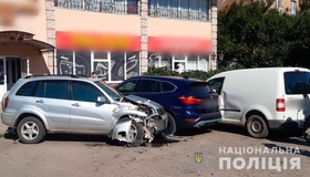 На Полтавщині сталася ДТП за участі чотирьох автівок