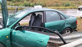 Поліція встановлює обставини ДТП на автотрасі Киїів &mdash;&nbsp;Харків