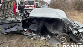 Під Полтавою в ДТП травмовано трьох поліцейських
