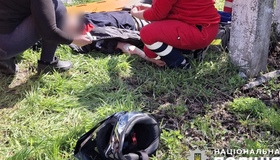 14-річний полтавець на мотоциклі врізався у бетонний стовп