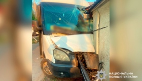 У Полтаві маршрутка в&rsquo;їхала у стіну будинку, є загиблий