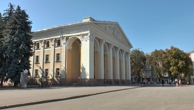 Полтавські митці оприлюднили афіші на вересень