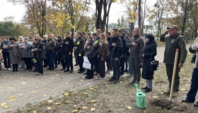 У Полтаві висадили дубову алею пам&rsquo;яті захисників України