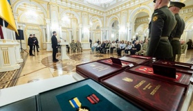 Президент вручив ордени "Золота Зірка" родинам двох Героїв із Полтавщини